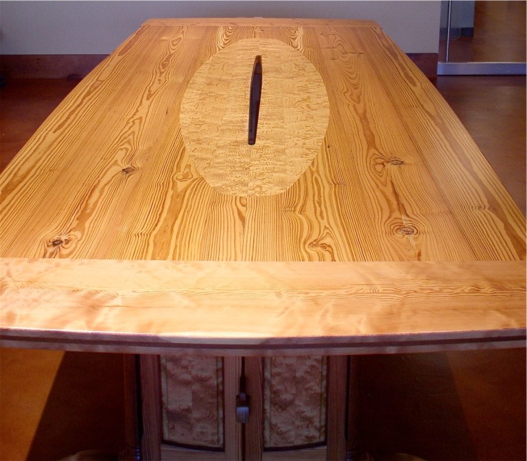 UT conference table3 UT conference table3