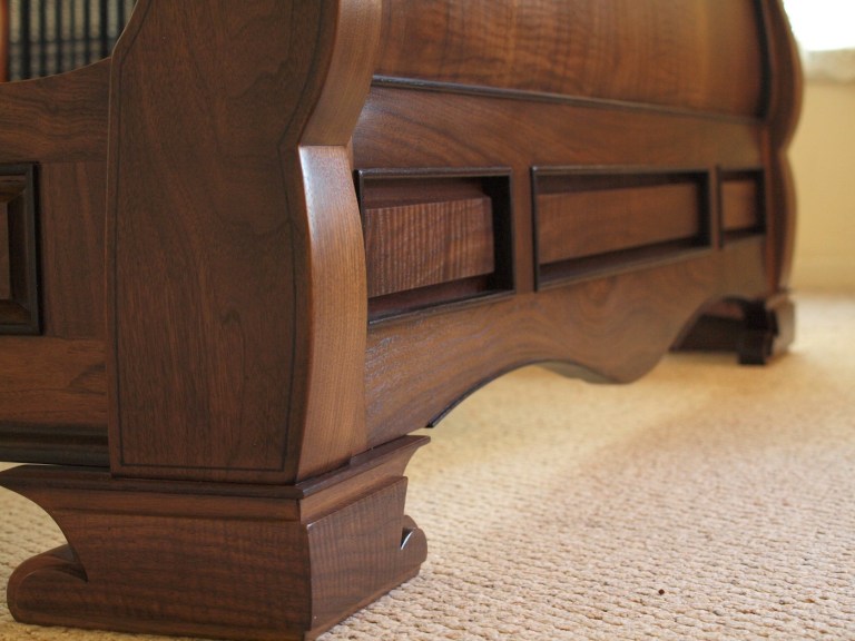 sleigh bed details